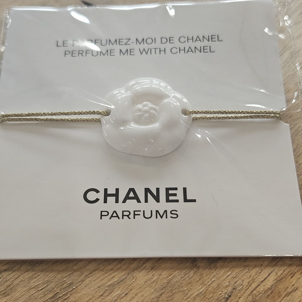 CHANEL White and Gold Bracelet